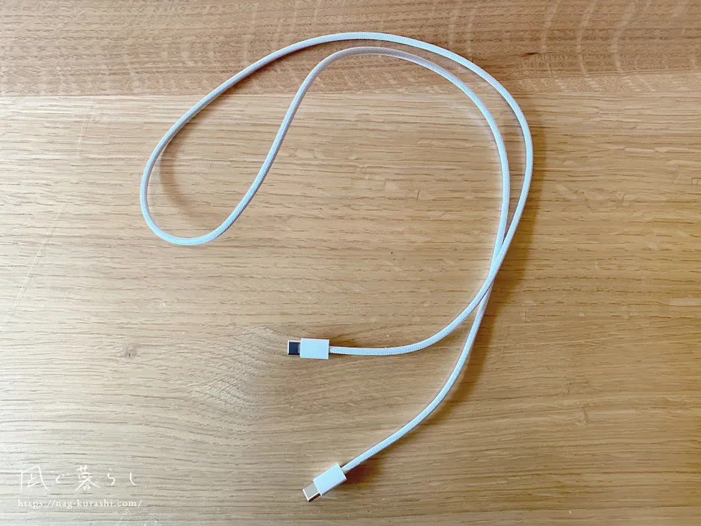 iPhone 16e USB-C充電ケーブル